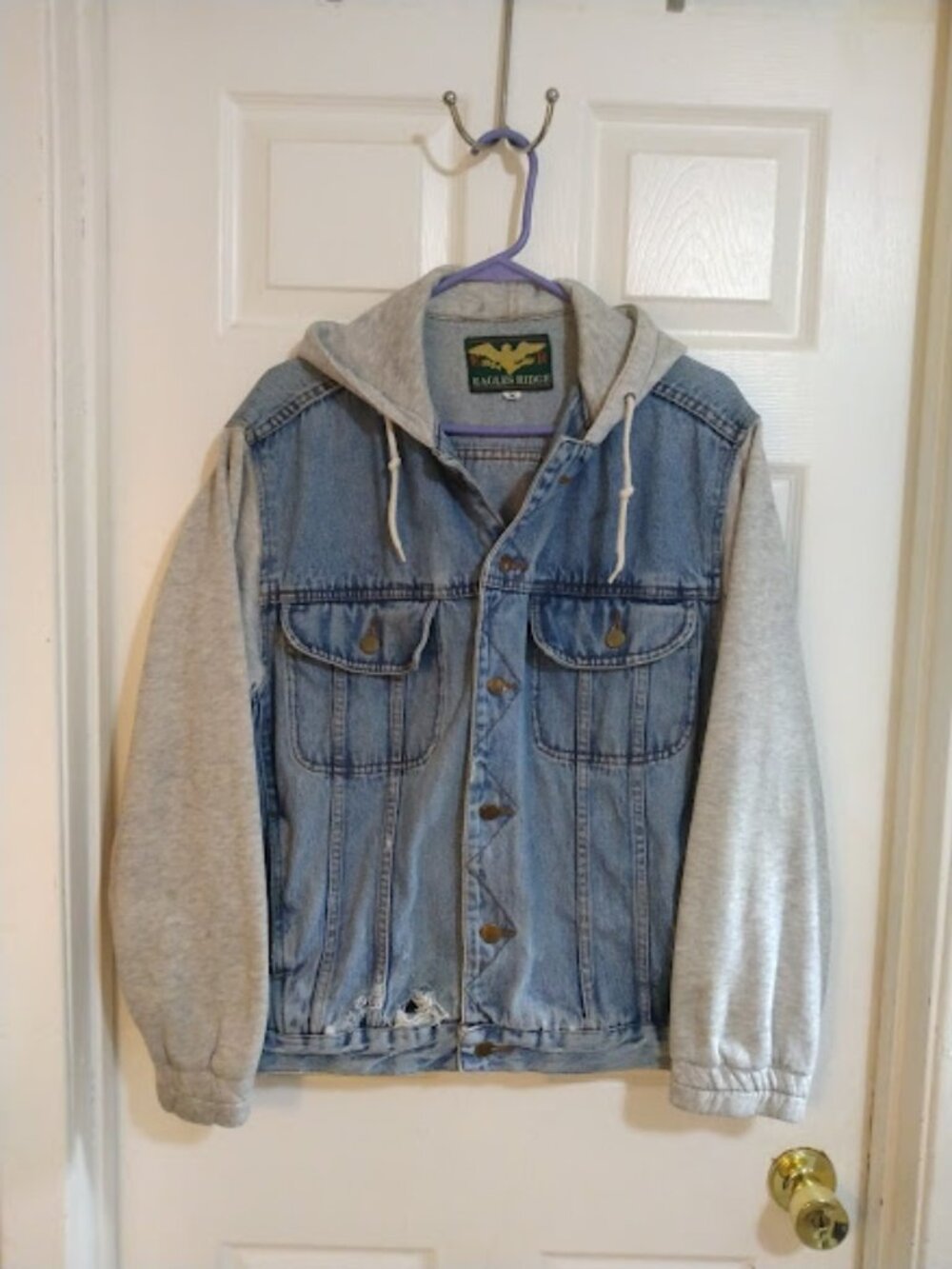 Vintage Eagle Ridge Hooded Denim Trucker Jacket W/Fleece Sleeves Size M